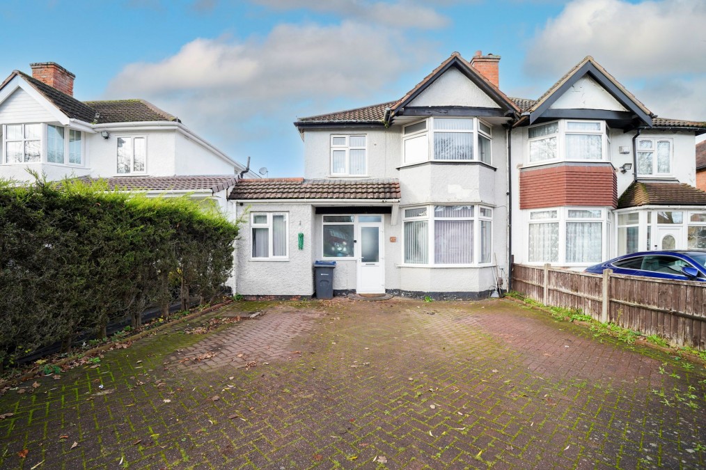 Fox Hollies Road, Hall Green, B28