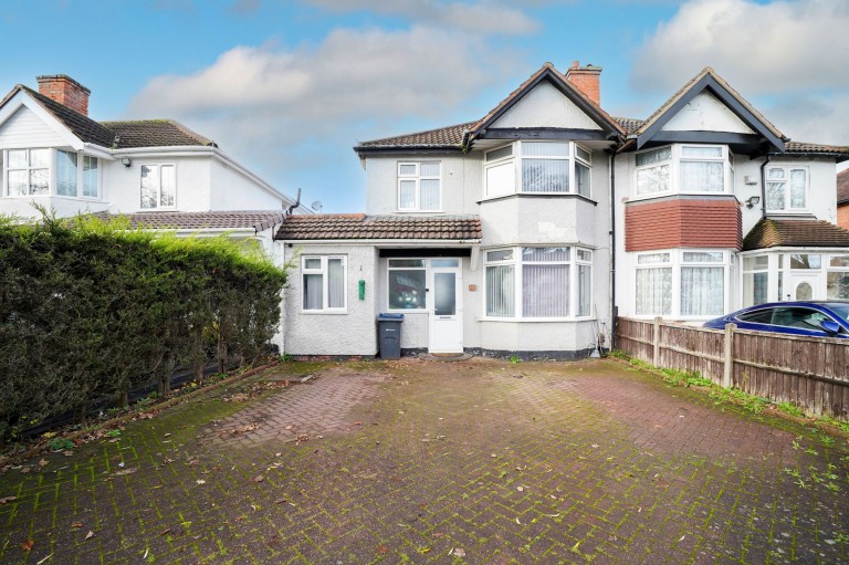 Fox Hollies Road, Hall Green, B28