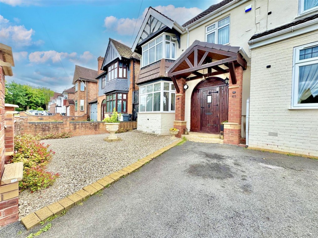 Yardley Wood Road, Birmingham, B13