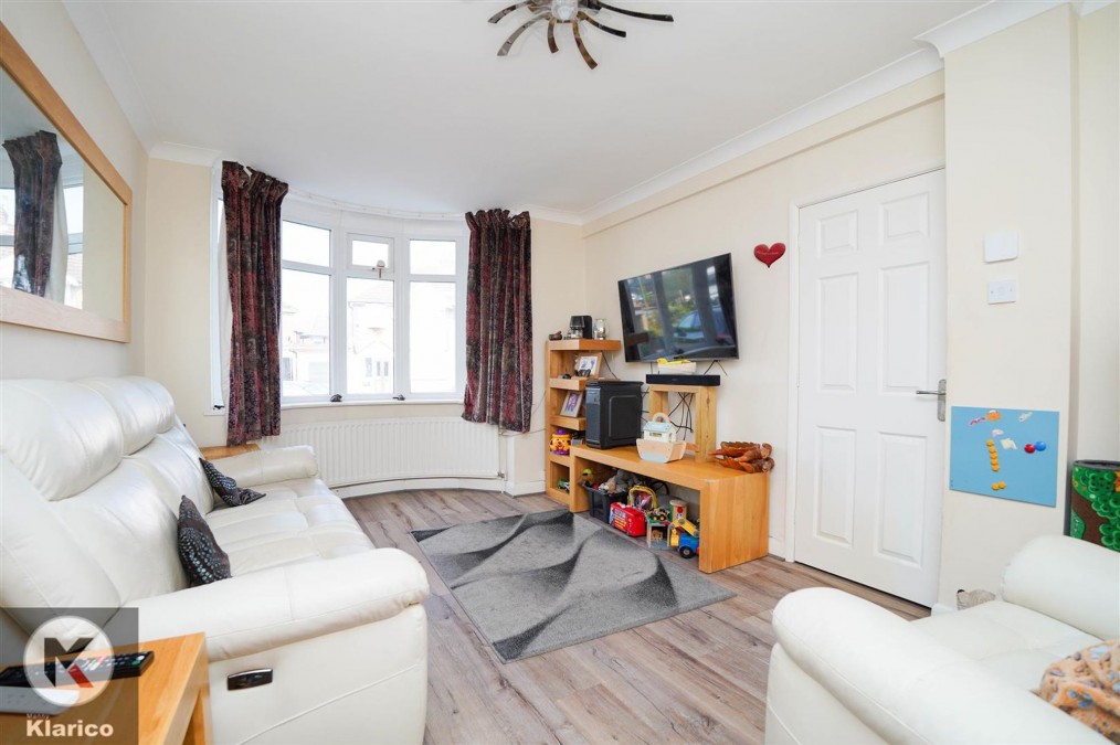 Springfield Crescent, Solihull, B92