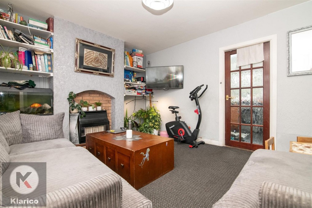 Penshaw Grove, Birmingham, B13