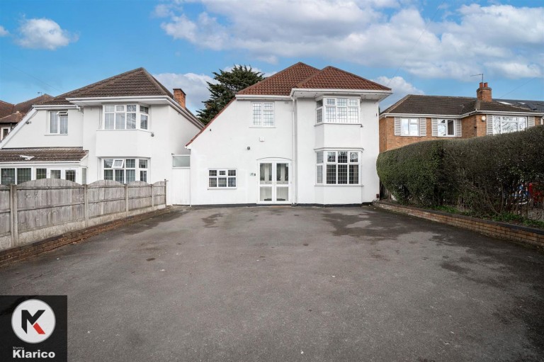 Yardley Wood Road, Birmingham, B13