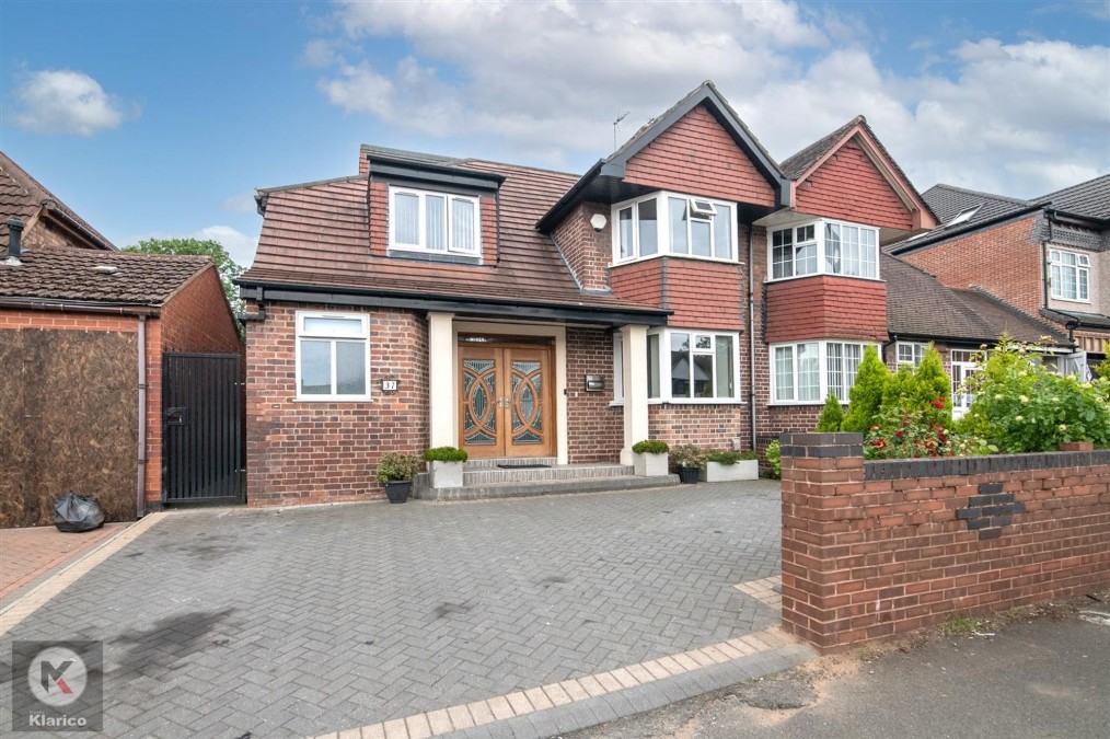 Woodlands Road, Sparkhill, B11