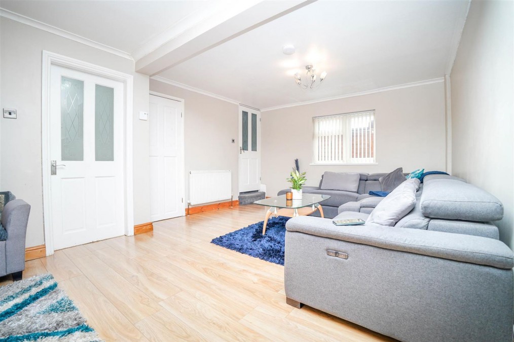 Larchmere Drive, Birmingham, B28