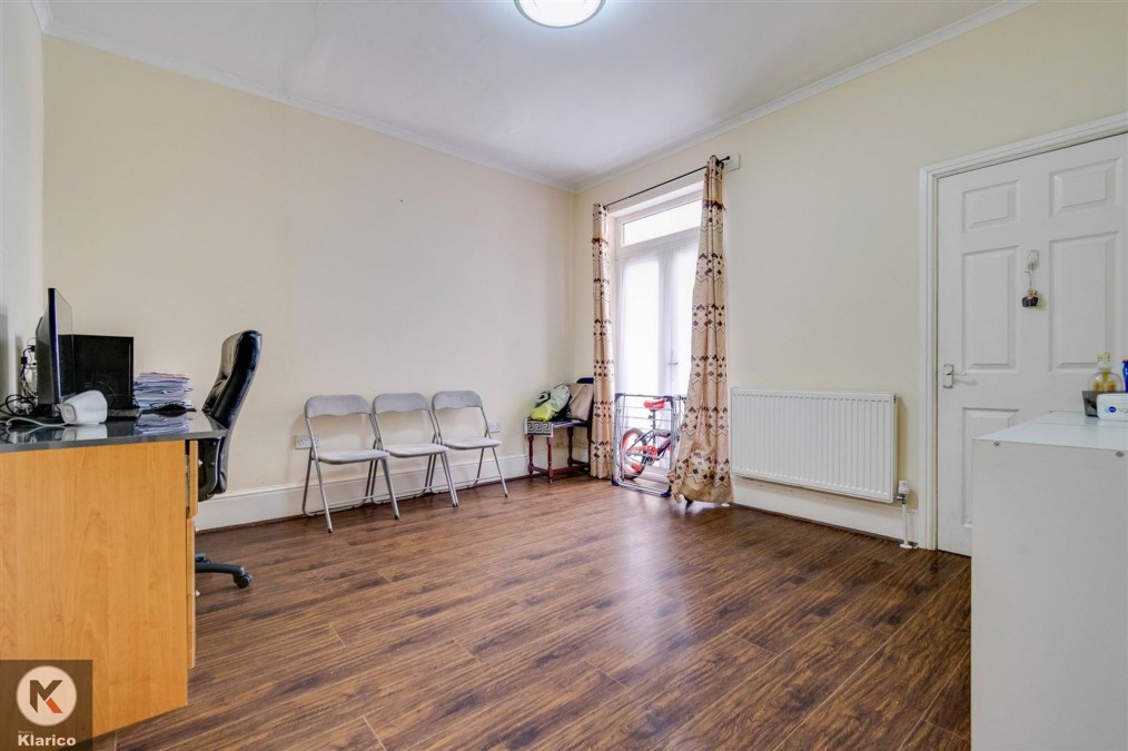 Fox Hollies Road, Acocks Green, B27