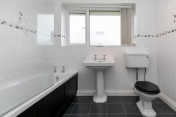60, Kerroo Coar, Peel, Isle of Man, IM5 1JD