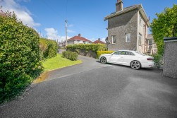 76, Main Road, Onchan, IM3 1AL