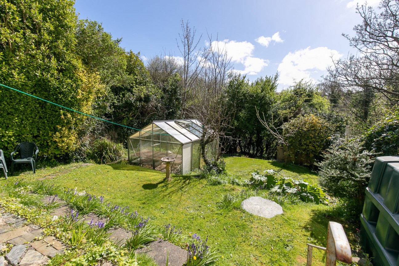 76, Main Road, Onchan, IM3 1AL