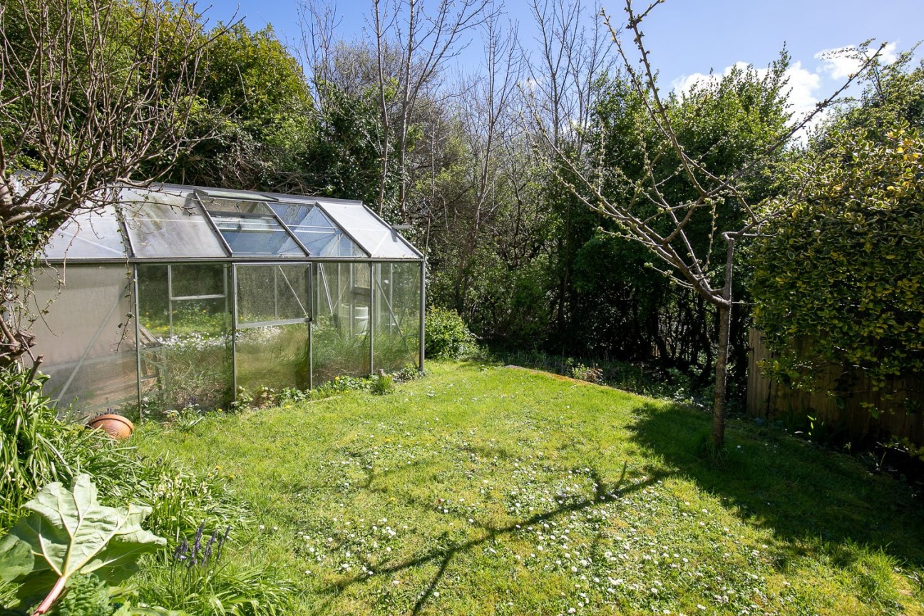 76, Main Road, Onchan, IM3 1AL