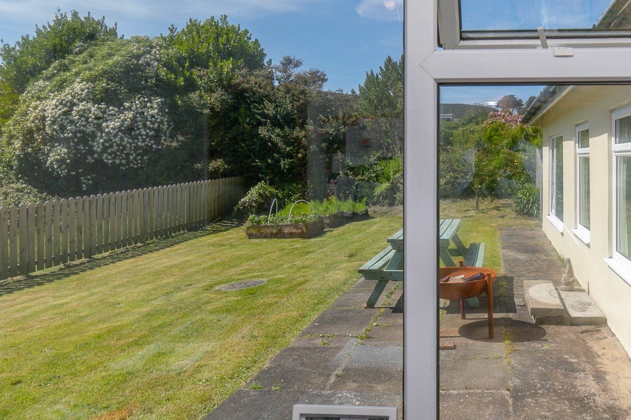Dhoon Rushen, Surby Road, Port Erin, Isle of Man, IM9 6TE