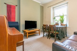 10, Eastfield, Douglas, Isle of Man, IM1 4AU