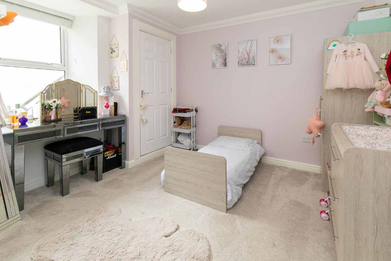 1, Eskdale Apartments Queens Drive West, Ramsey, Isle of Man, IM8 2JD