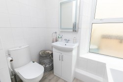 1, Eskdale Apartments Queens Drive West, Ramsey, Isle of Man, IM8 2JD