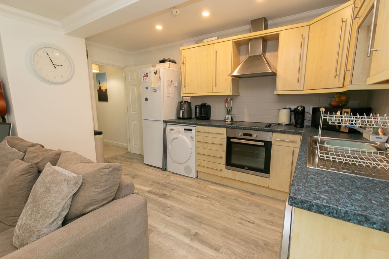 1, Eskdale Apartments Queens Drive West, Ramsey, Isle of Man, IM8 2JD