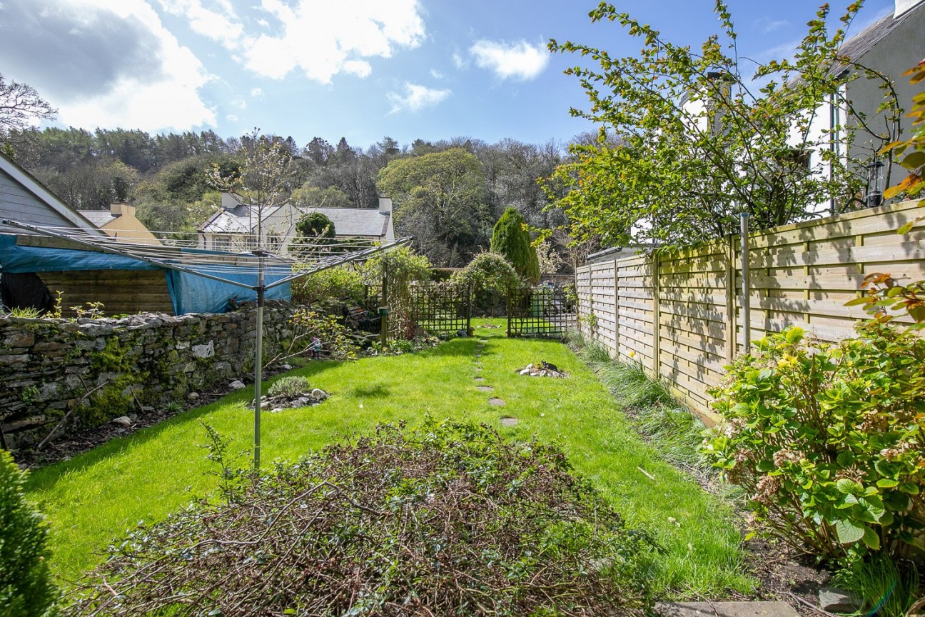 The Braes, Glen Road, Laxey, IM4 7AN