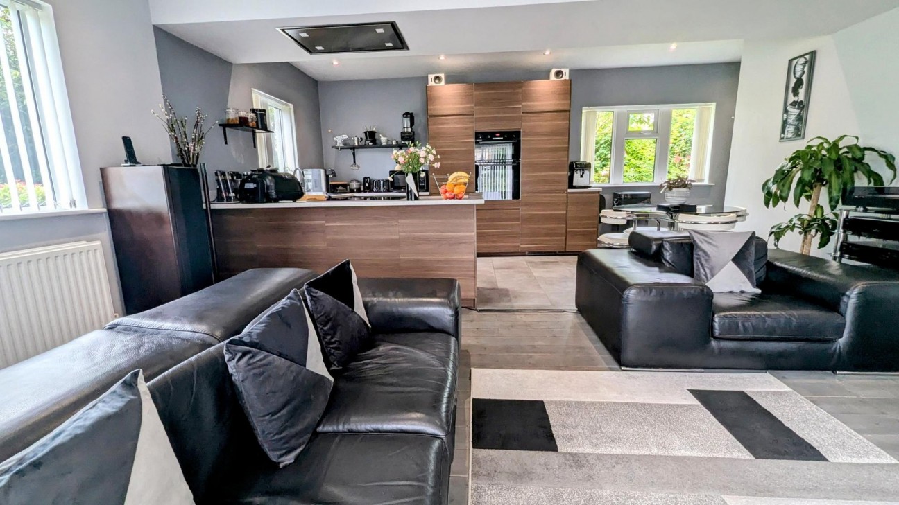 Thorny Lodge, Thorny Road, Douglas, IM2 5EG