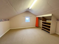 4, Hillcrest Grove, Onchan, Isle of Man, IM3 3HY