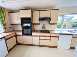 4, Hillcrest Grove, Onchan, Isle of Man, IM3 3HY