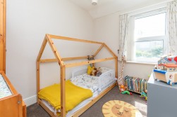 11, Church Avenue, Onchan, IM3 4EG