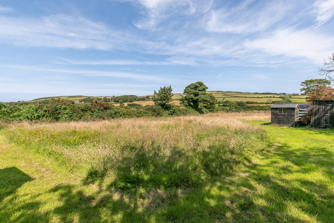 Thie Garey, Dreemskerry Hill, Maughold, IM7 1BE