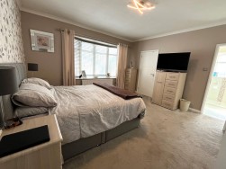 10, The Fairway, Onchan, IM3 2EL