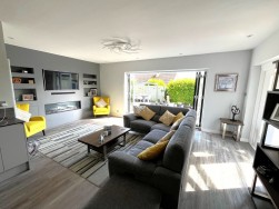 10, The Fairway, Onchan, IM3 2EL