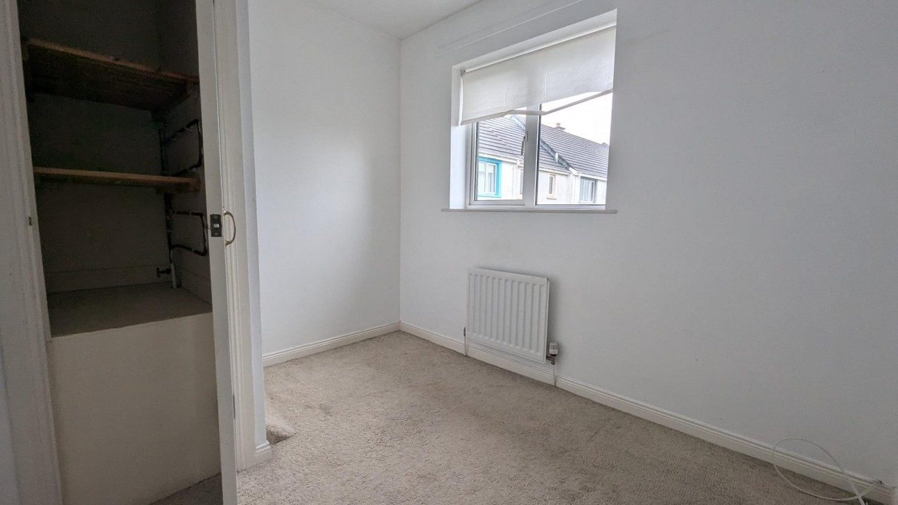18, Ballakermeen Close, Douglas, IM1 4HX