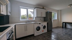 18, Ballakermeen Close, Douglas, IM1 4HX