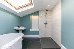 12, Victoria Avenue, Onchan, IM3 1BD