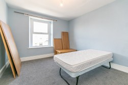 12, Victoria Avenue, Onchan, IM3 1BD