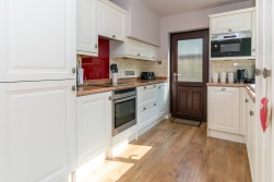 28, Heywood Close, Onchan, Isle of Man, IM3 3AF