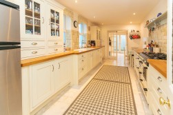 22, Thorny Road, Douglas, IM2 5EE