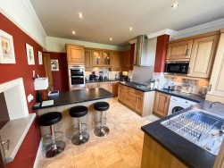 78, Summerhill Road, Onchan, IM3 1NH
