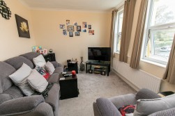 Flat 2, 65, Royal Avenue West, Onchan, IM3 1HF