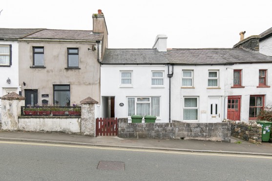 Heatherside, Main Road, Foxdale, Isle of Man, IM4 3EG