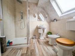 16, Queens Valley, Ramsey, Isle of Man, IM8 1NG