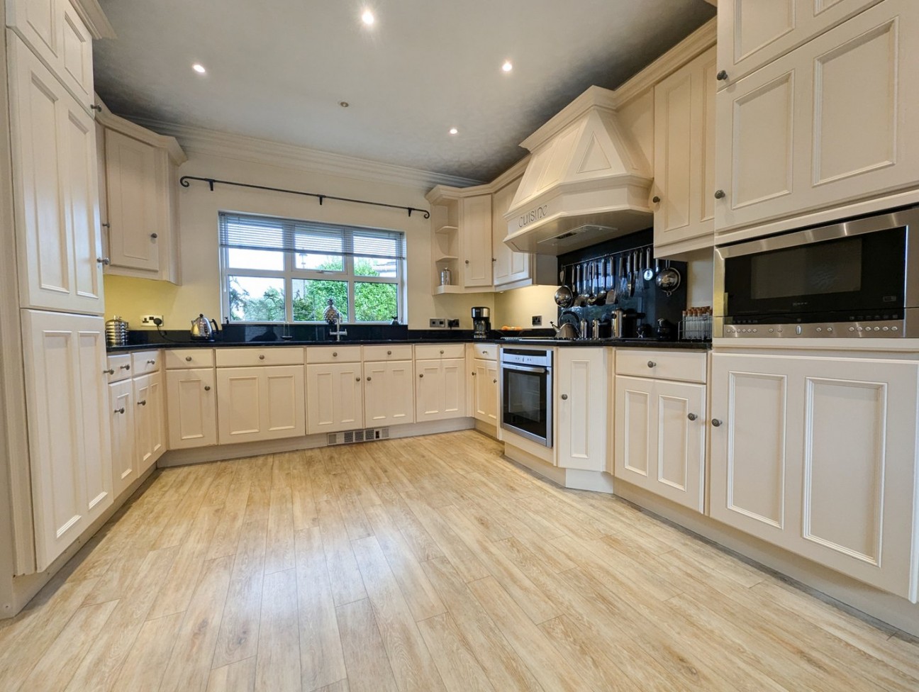 16, Queens Valley, Ramsey, Isle of Man, IM8 1NG