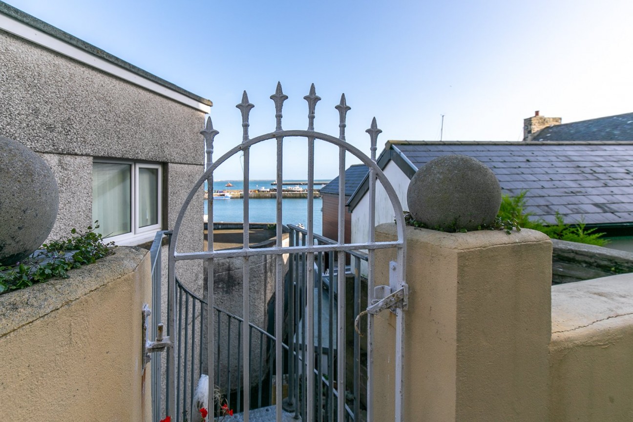 12, High Street, Port St Mary, Isle of Man, IM9 5DR