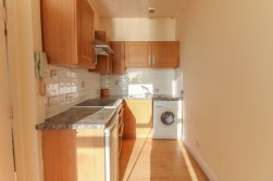 Flat 2, Frankville Court, Woodville Terrace, Douglas, IM2 4HA