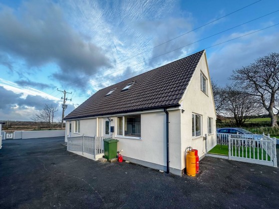 Kiwi Lodge, Ballamenagh Road, Baldrine, Isle of Man, IM4 6AH