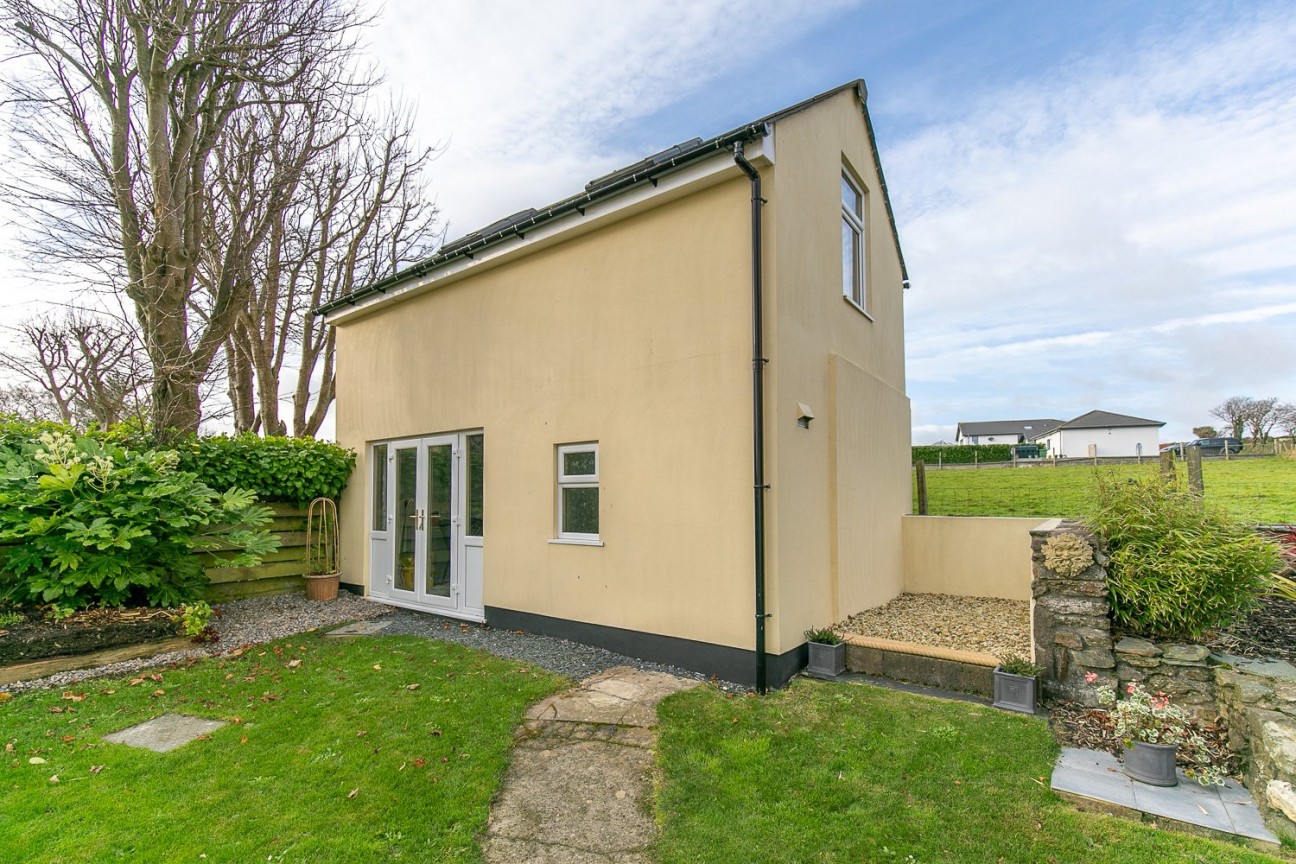 Seacliffe, Old Castletown Road, Port Soderick, IM4 1BB