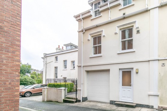 5, Windsor Court, Windsor Road, Douglas, IM1 3JA