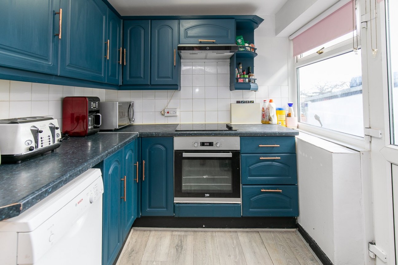 2, Avondale Road, Onchan, IM3 1AG