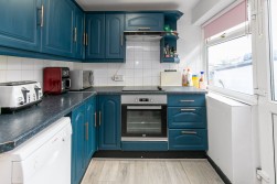 2, Avondale Road, Onchan, IM3 1AG