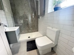 1 Crellins Court, Grosvenor Road, Douglas, Isle of Man, IM1 3AU