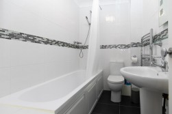 85, Circular Road, Douglas, IM1 1AX