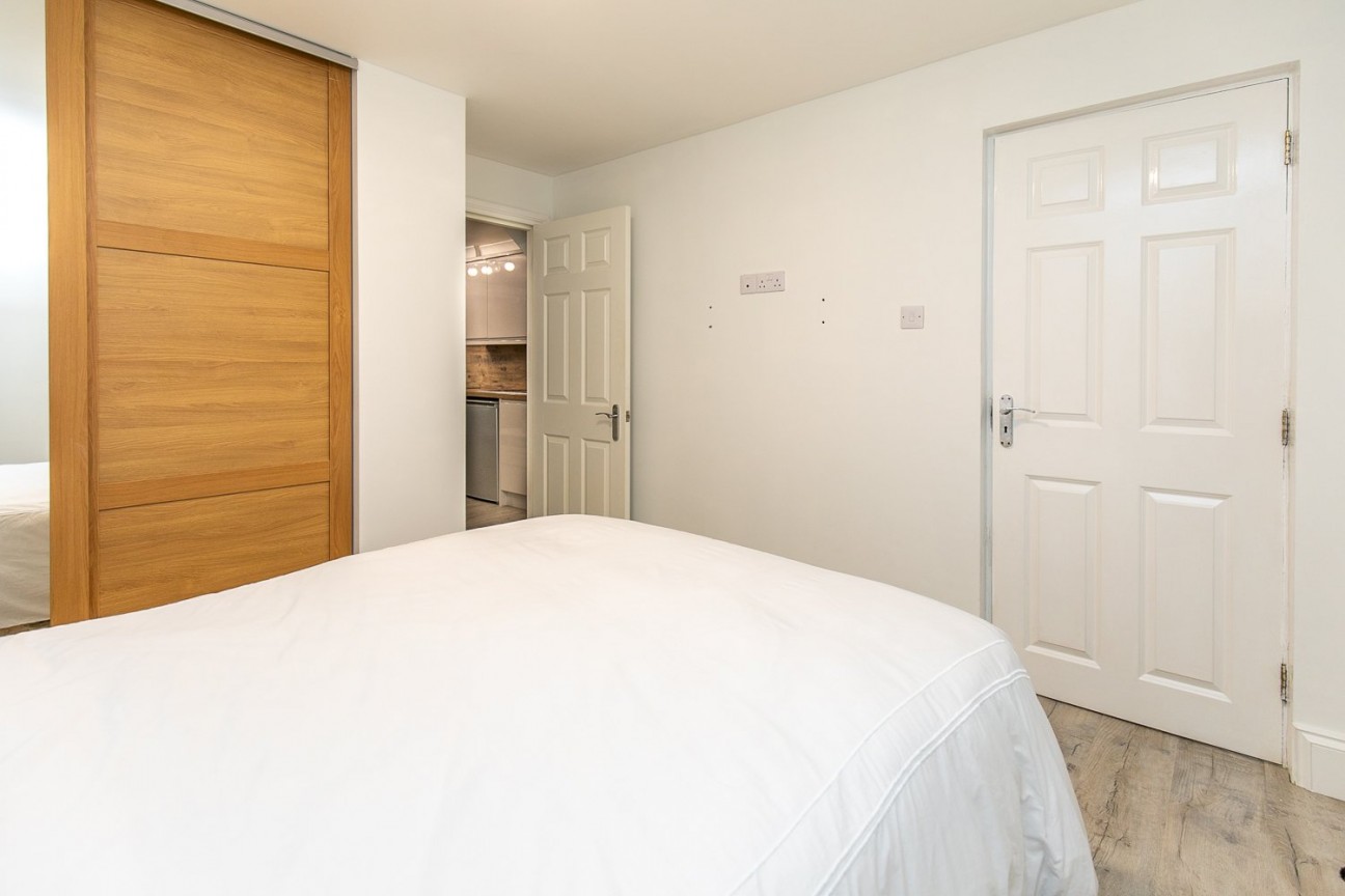 85, Circular Road, Douglas, IM1 1AX