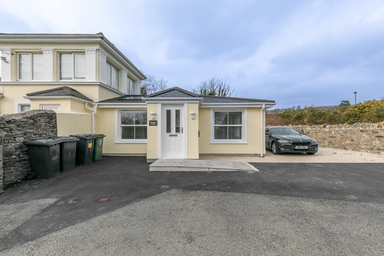 Donkey Field Cottage, Blackberry Lane, Douglas, Isle of Man, IM2 4PD