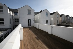 45, Royal Avenue West, Onchan, IM3 1HE