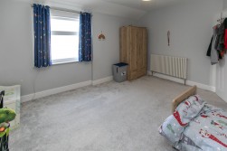 45, Royal Avenue West, Onchan, IM3 1HE